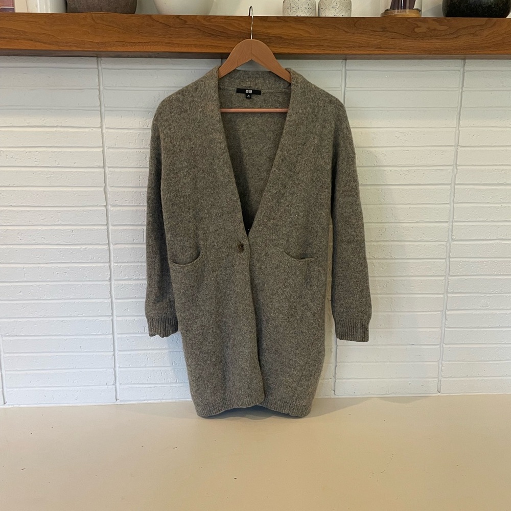 Uniqlo Long Gray Sweater Coat Jacket Wool Pockets Size XS